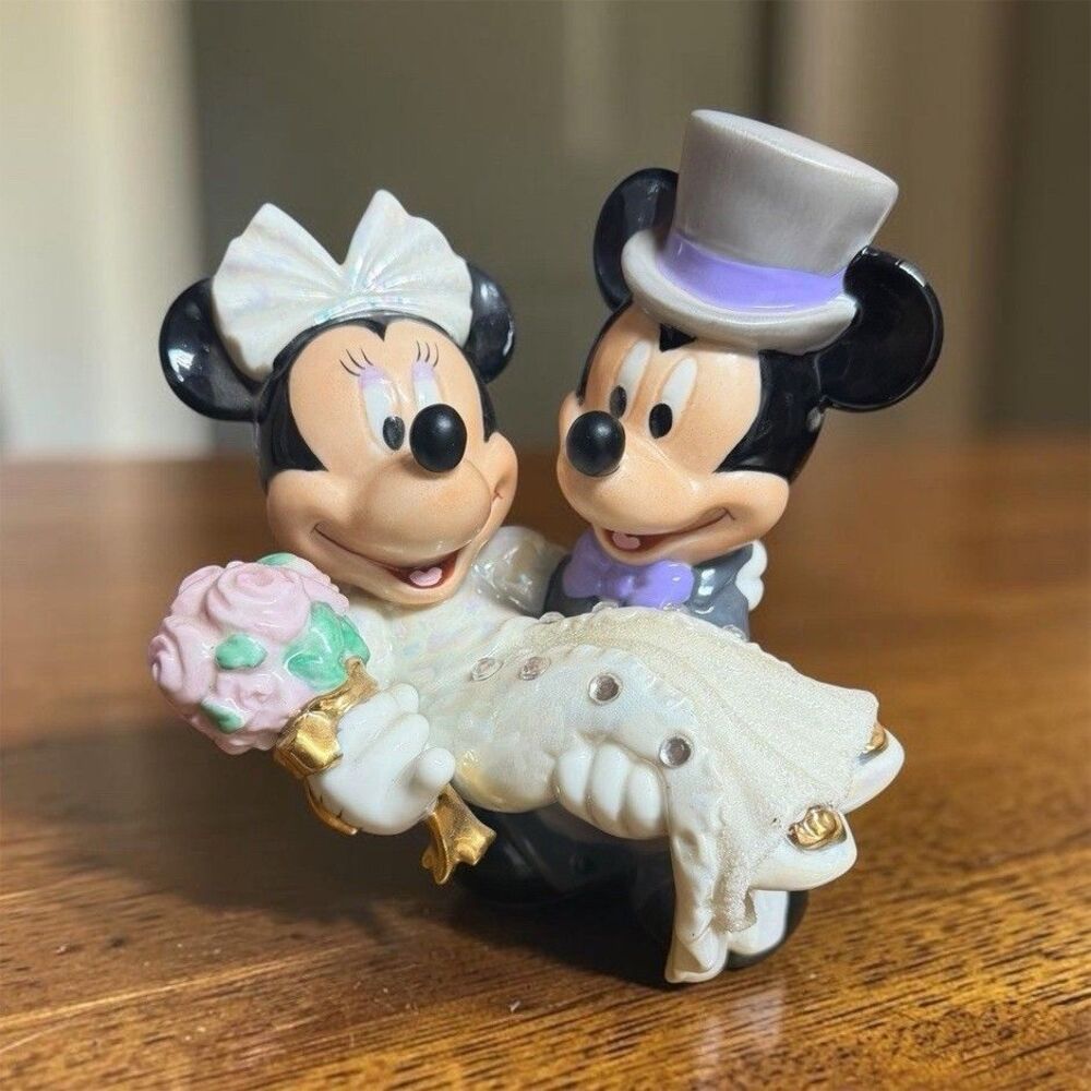 Disney Mickey & Minnie Mouse Wedding Cake Topper Holiday Ornament Figurine